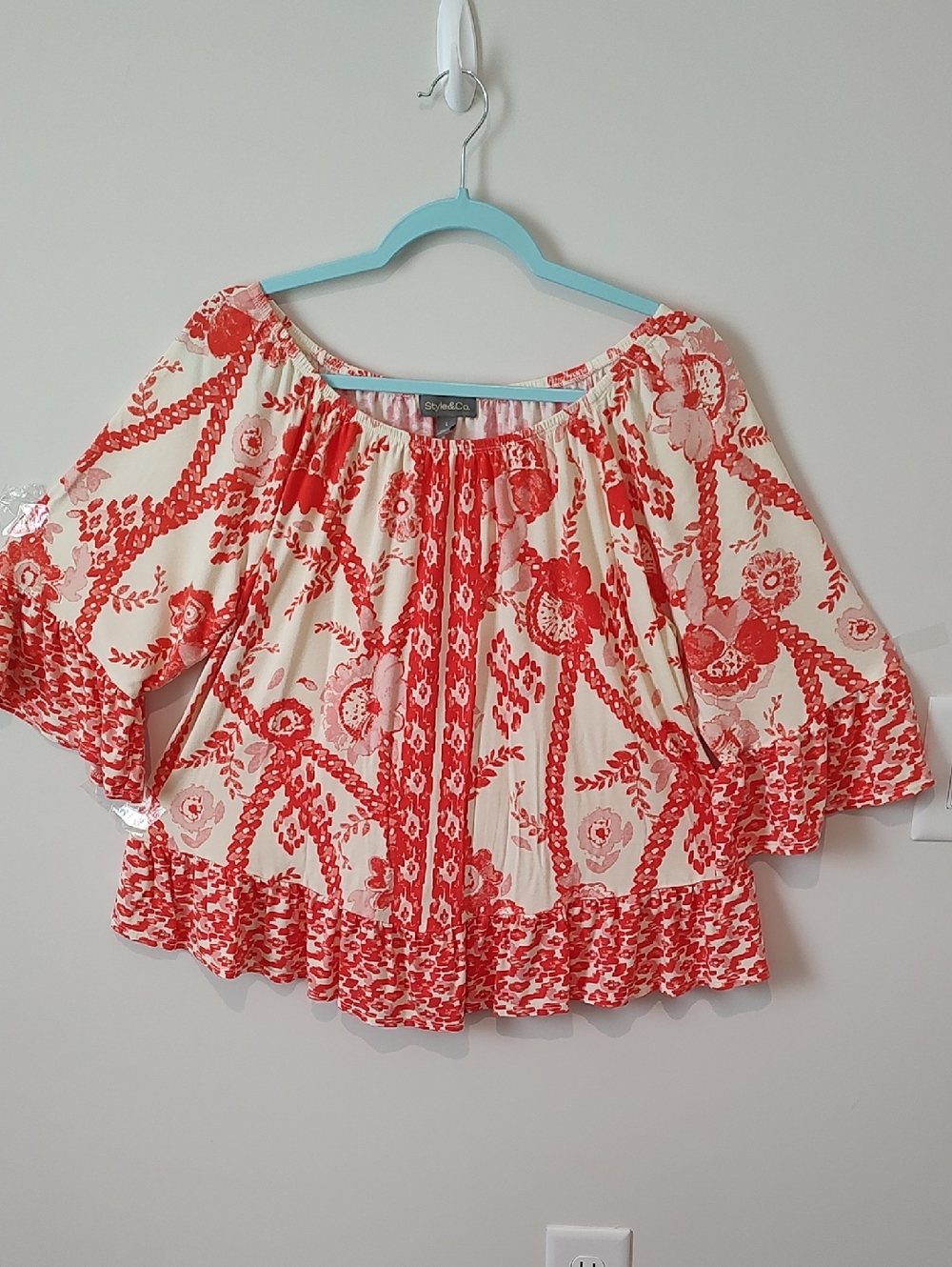 Multi Color Floral Off-Shoulder Peasant Top Patchwork Flowy Ruffles Stretchy